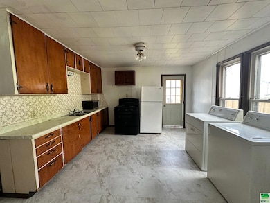 222 & 224 W Elm St, Cherokee, IA 51012 - photo 7