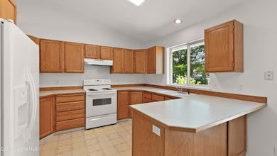 305ESummerfieldLp-KITCHEN (1)