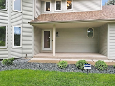 13-SE - 4995 Balsam Ln_13.jpg