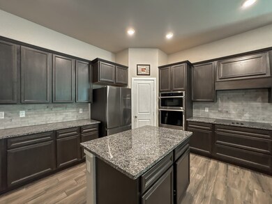 1212 Ash St, Odessa, TX 79765 - photo 6