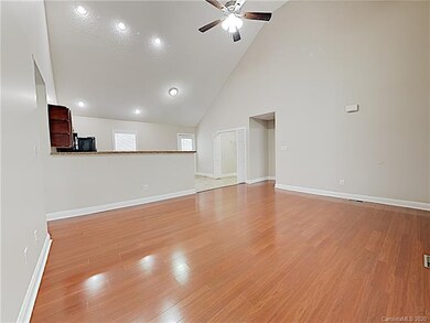 947 Loch Lomond Cir, Concord, NC 28025 - photo 4