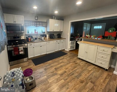 207 Bailey Ave, Maple Shade, NJ 08052 - photo 7