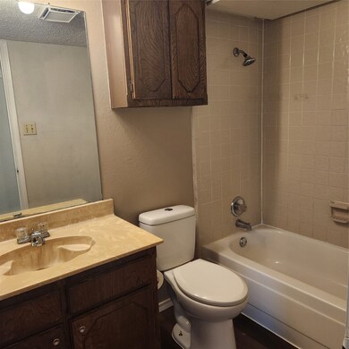 5029 Winder Ct unit C, North Richland Hills, TX 76180 - photo 5