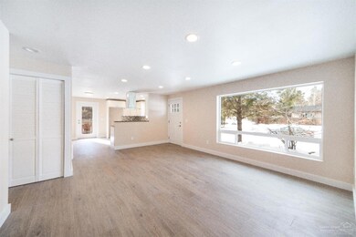 596 NE 12th St, Bend, OR 97701 - photo 4