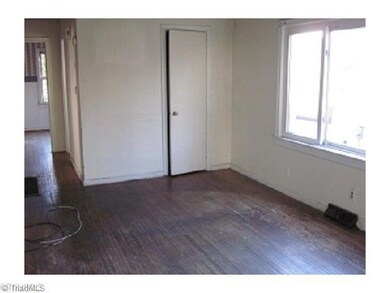 1402 Ragan Ave, High Point, NC 27260 - photo 3
