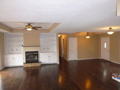 1209 Lake Road Dr, Cassville, MO 65625 - photo 5