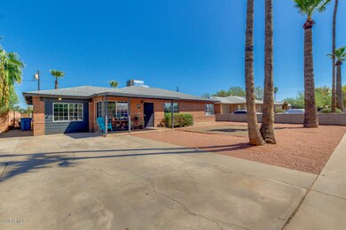 2034 E Palm Ln, Phoenix, AZ 85006 - photo 2