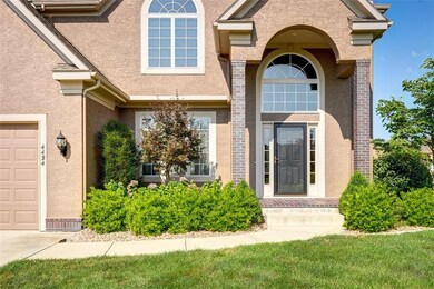 4424 SW Admiral Byrd Dr, Lees Summit, MO 64082 - photo 4