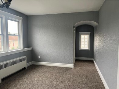 822 N Halstead St unit 2, Allentown, PA 18109 - photo 4