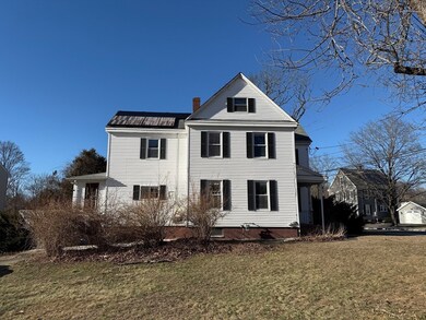 230 Elm St, Amesbury, MA 01913 - photo 2