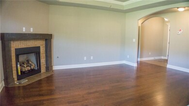 1296 Silver Oak St, Elkins, AR 72727 - photo 6