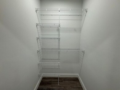 55 Walnut Ave unit 504, Revere, MA 02151 - photo 7