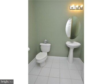 118 Beacon Dr, Woodbury, NJ 08096 - photo 4