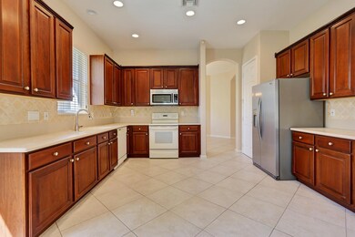 9094 Bay Harbour Cir - 25