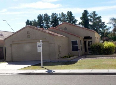 5159 Catalina Ave front