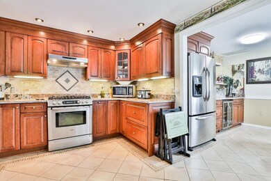 69 Walden Pond Dr, Nashua, NH 03064 - photo 6