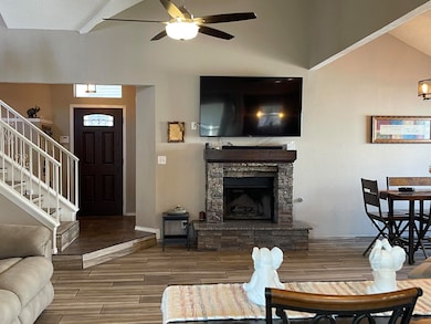 13940 Pete La Rue Cir, Horizon City, TX 79928 - photo 3