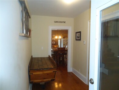 Entry/hall   Living room to the right, dining area