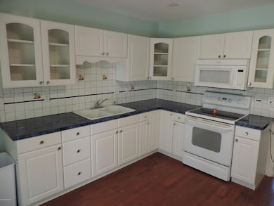 6405 Cooper Chapel Rd, Louisville, KY 40229 - photo 5