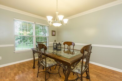 4210 Lake Spring Ct-18