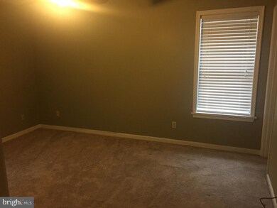 23222 Scotch Pine Ct, California, MD 20619 - photo 2