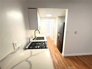 12926 Doty Ave unit 10, Hawthorne, CA 90250 - photo 7