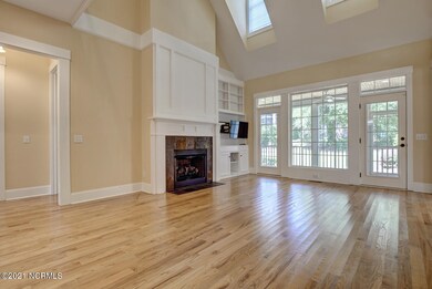 1803 Karsten Creek Way-large-006-029-JA1