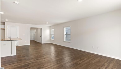 4738 Masterson Ln, Boiling Springs, SC 29316 - photo 5