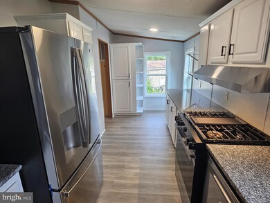 4347 Alder Dr, Doylestown, PA 18902 - photo 6