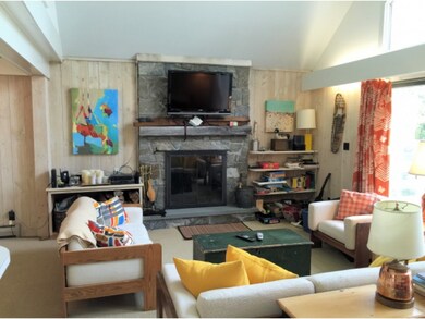 276 Sap Bucket Cir unit 2B, Peru, VT 05152 - photo 3