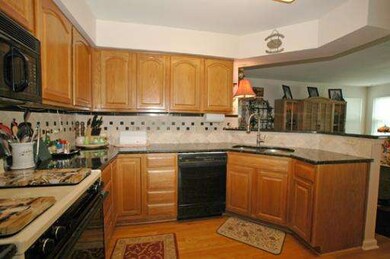 128 Hemstead St unit 41E, Lake Bluff, IL 60044 - photo 6