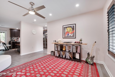 123 Elm Dr, Blakeslee, PA 18610 - photo 5