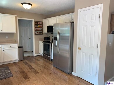 2528 Shadow Creek Ln, Elizabethtown, KY 42701 - photo 6