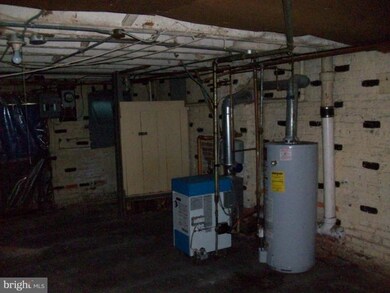 2212 W Lexington St, Baltimore, MD 21223 - photo 3