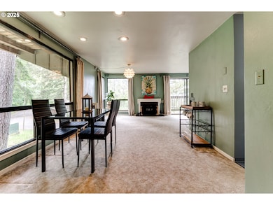 Living Room/Dining Room