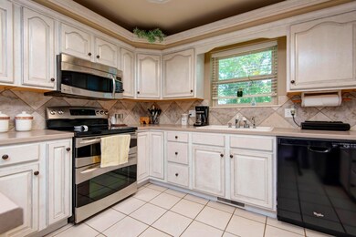 1227 Little Aunts Creek Rd, Kimberling City, MO 65686 - photo 7