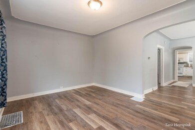 24 Caroline Place-9