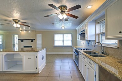 2216 N Belmont Dr, Richmond, TX 77469 - photo 7