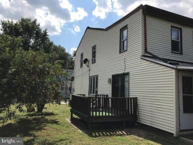 849 Cumberland St, Gloucester City, NJ 08030 - photo 4