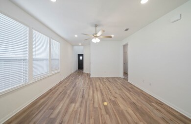 18331 Calabria Harbor Trail, Tomball, TX 77377 - photo 4