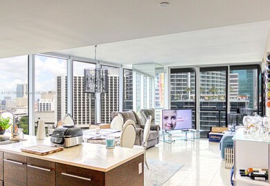 Icon Brickell Tower 1 unit 1615, Miami, FL 33131 - photo 2