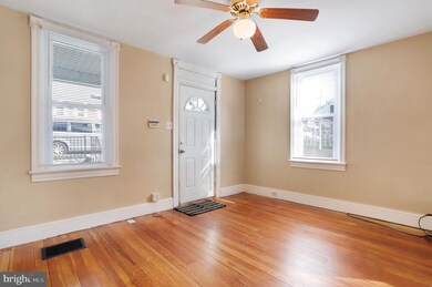 920 Summit Ave, Hagerstown, MD 21740 - photo 2