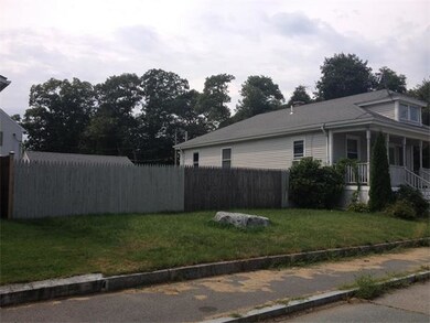 16 Maxwell St, Taunton, MA 02780 - photo 5