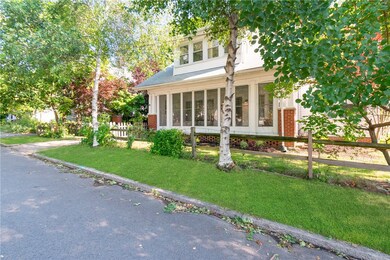 11 Glenwood Ave, Pawtucket, RI 02860 - photo 4