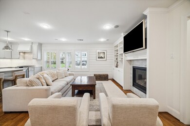 1539 Chantilly Ln, Houston, TX 77018 - photo 2