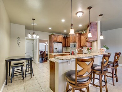 612 NW 193rd St, Edmond, OK 73012 - photo 3