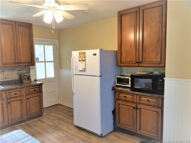 1503 Walnut St, New Albany, IN 47150 - photo 3