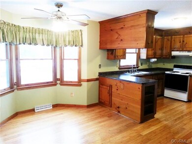 4800 Tatum Rd, Disputanta, VA 23842 - photo 4