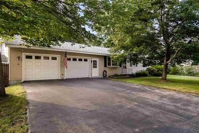 4 Meadow Ln, Allenstown, NH 03275 - photo 2