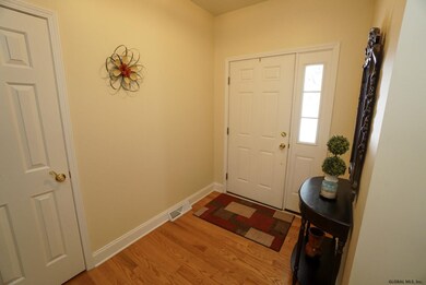 23 Conway Cir, Albany, NY 12211 - photo 5